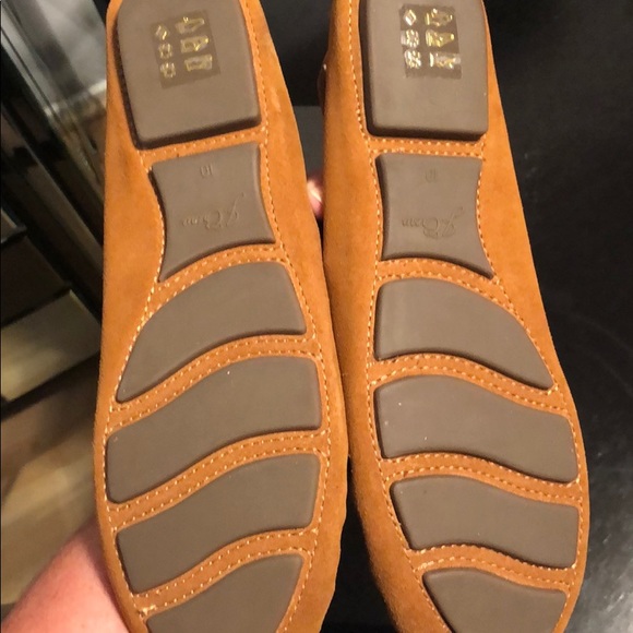 Jcrew moccasins new in box - Picture 3 of 3